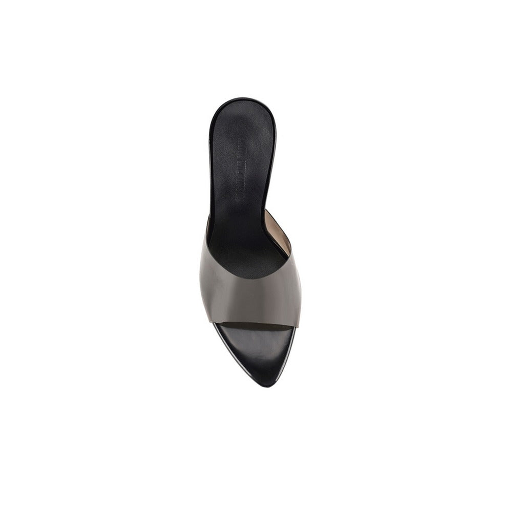 Lana Wilkinson | Sera Wedge Lucite & Black Vinylite