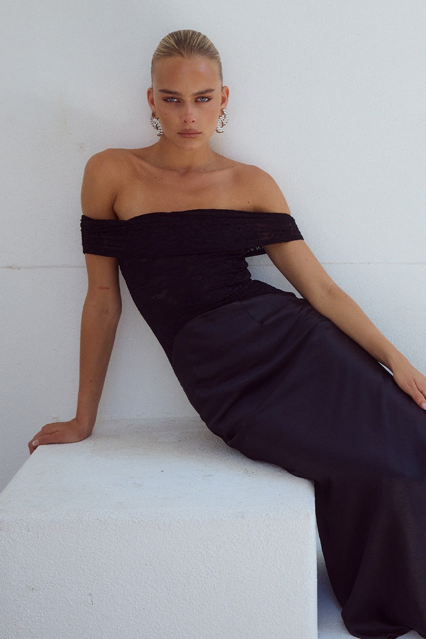 Runaway The Label | Amoret Midi Dress - Black