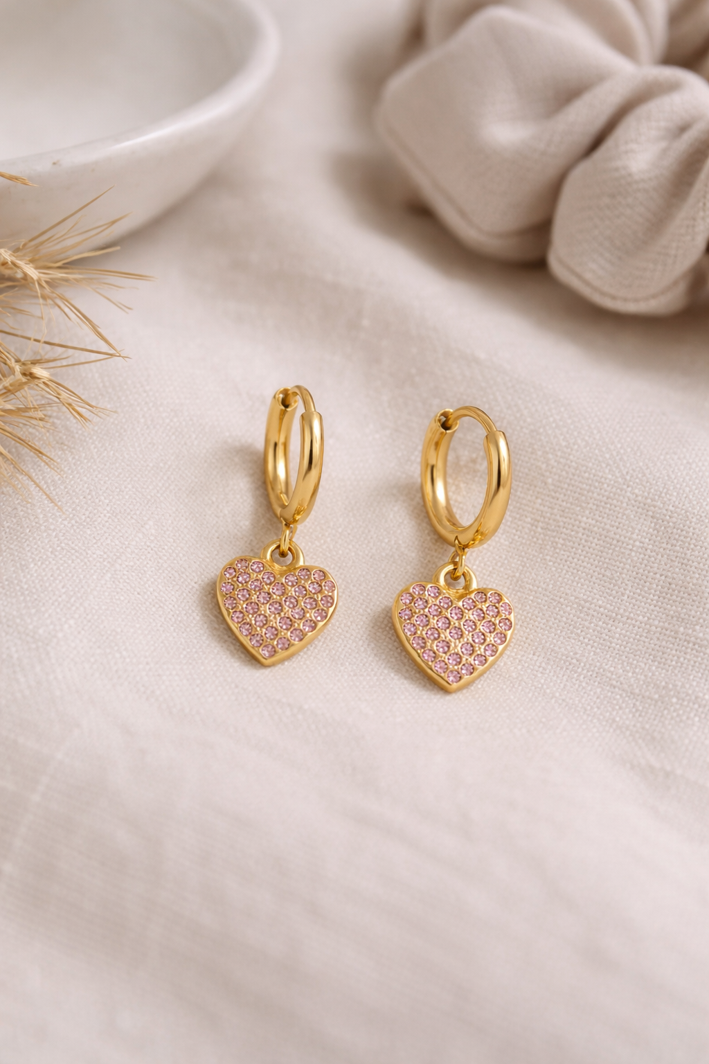 R&T | Amour Crystal Heart Drop Earrings