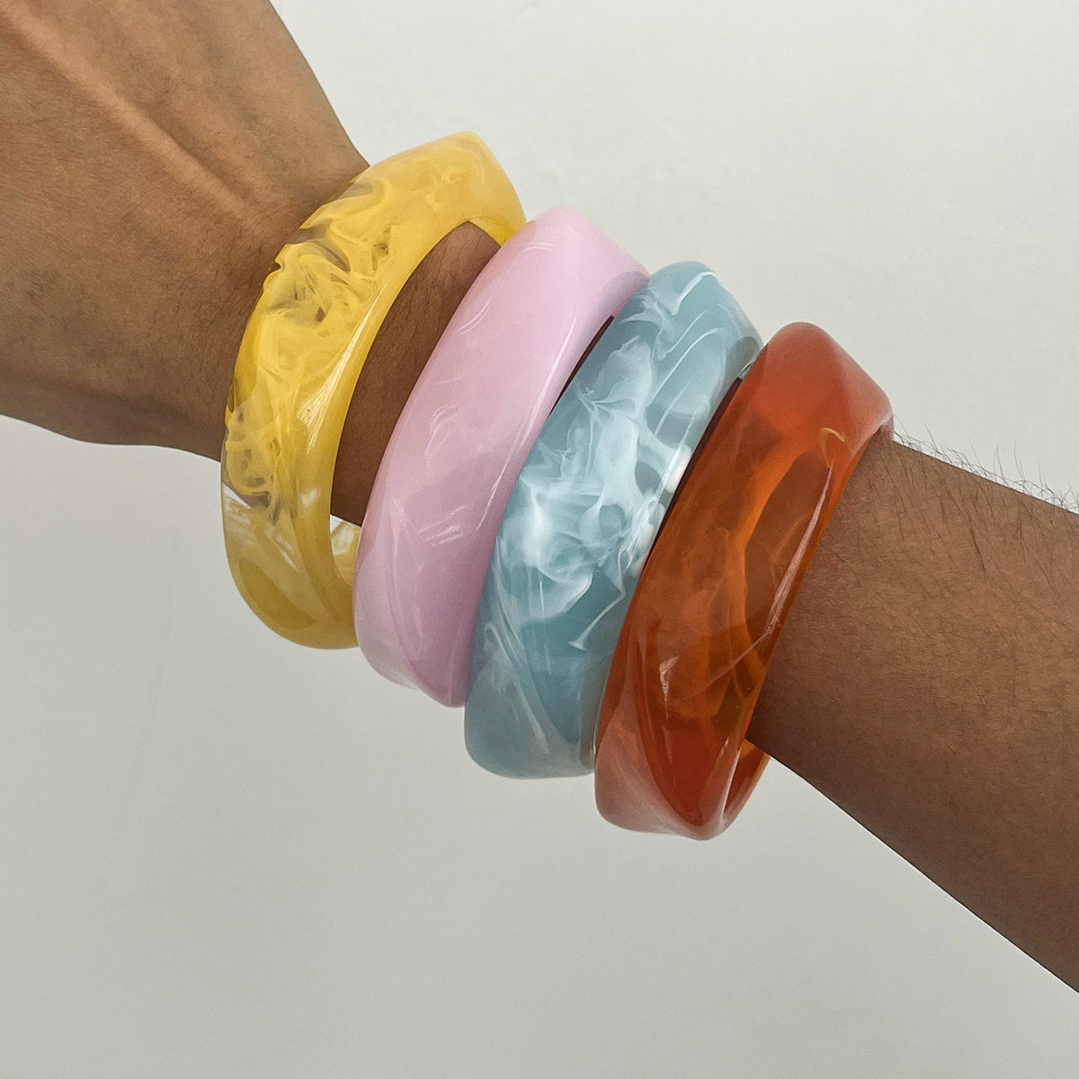 R&T | Soleil Resin Bangle - Lemon Quartz
