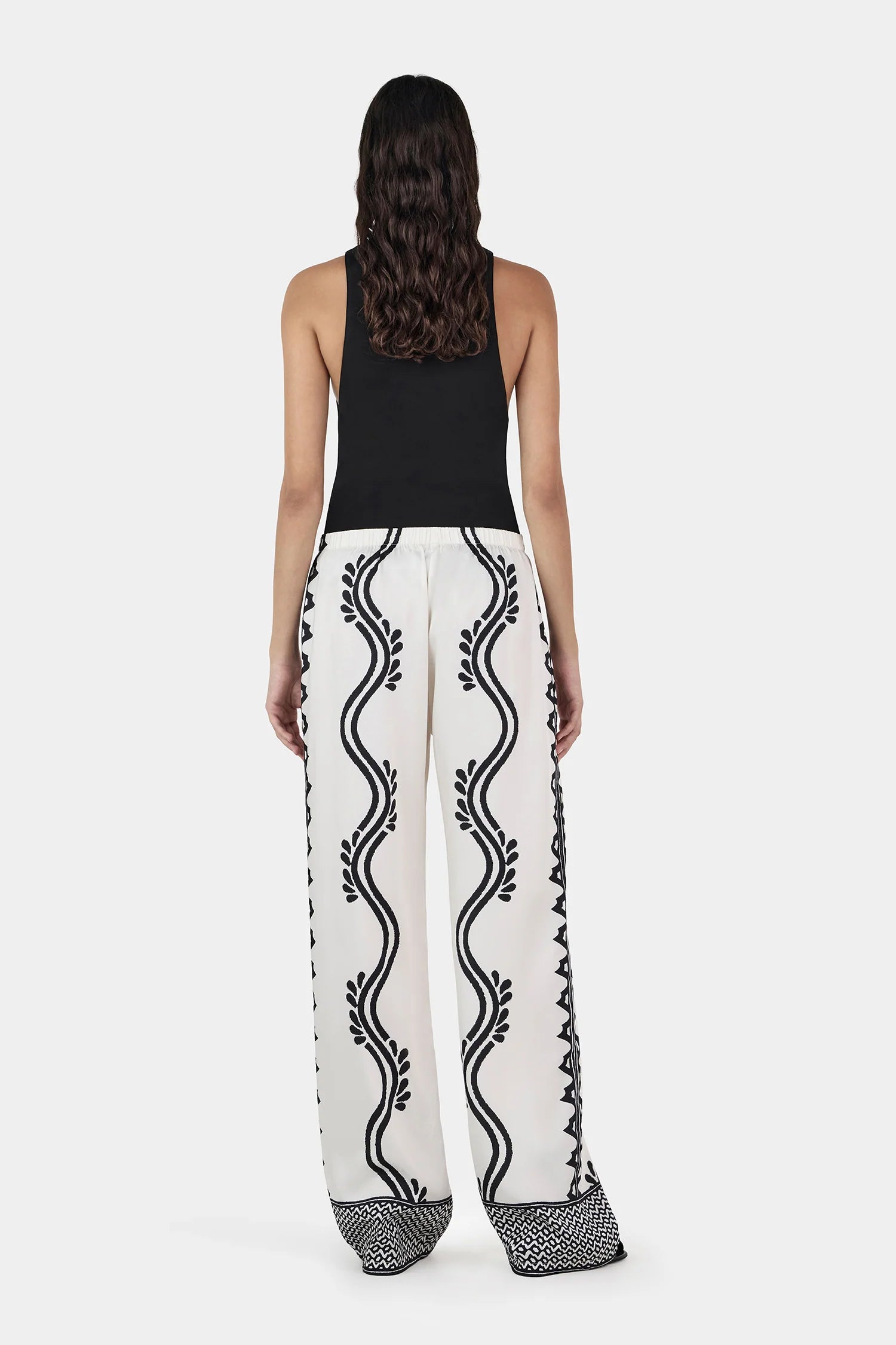 Hansen & Gretel | Justine Pant - Geo Waves