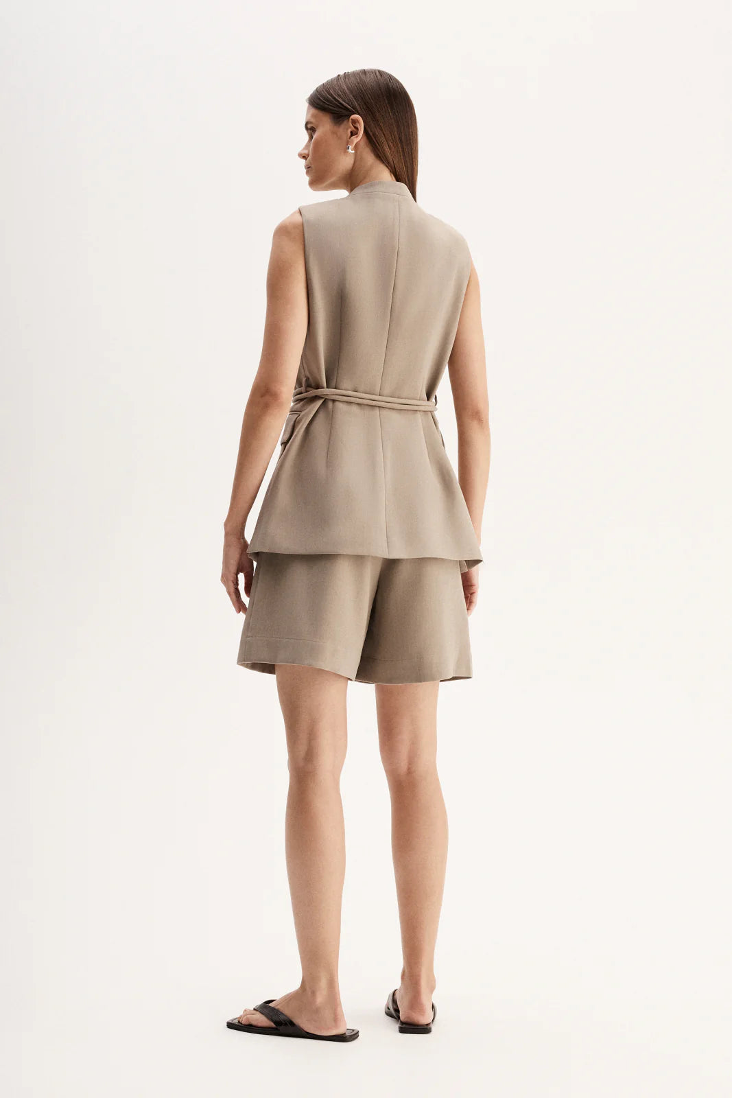 Elka Collective | Lora Vest - Taupe
