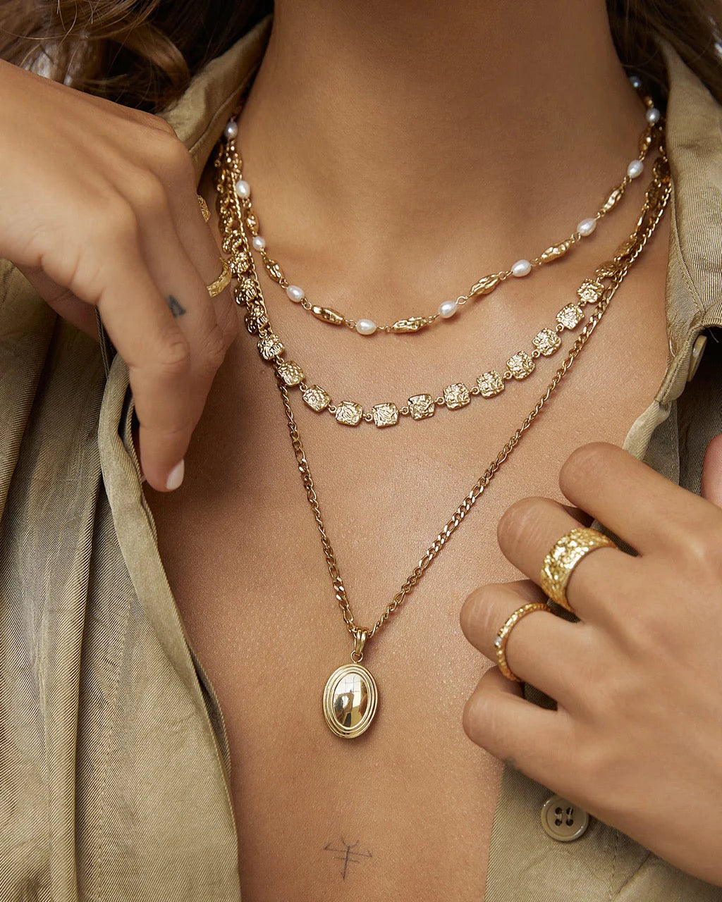 Arms Of Eve | Emilia Gold Necklace