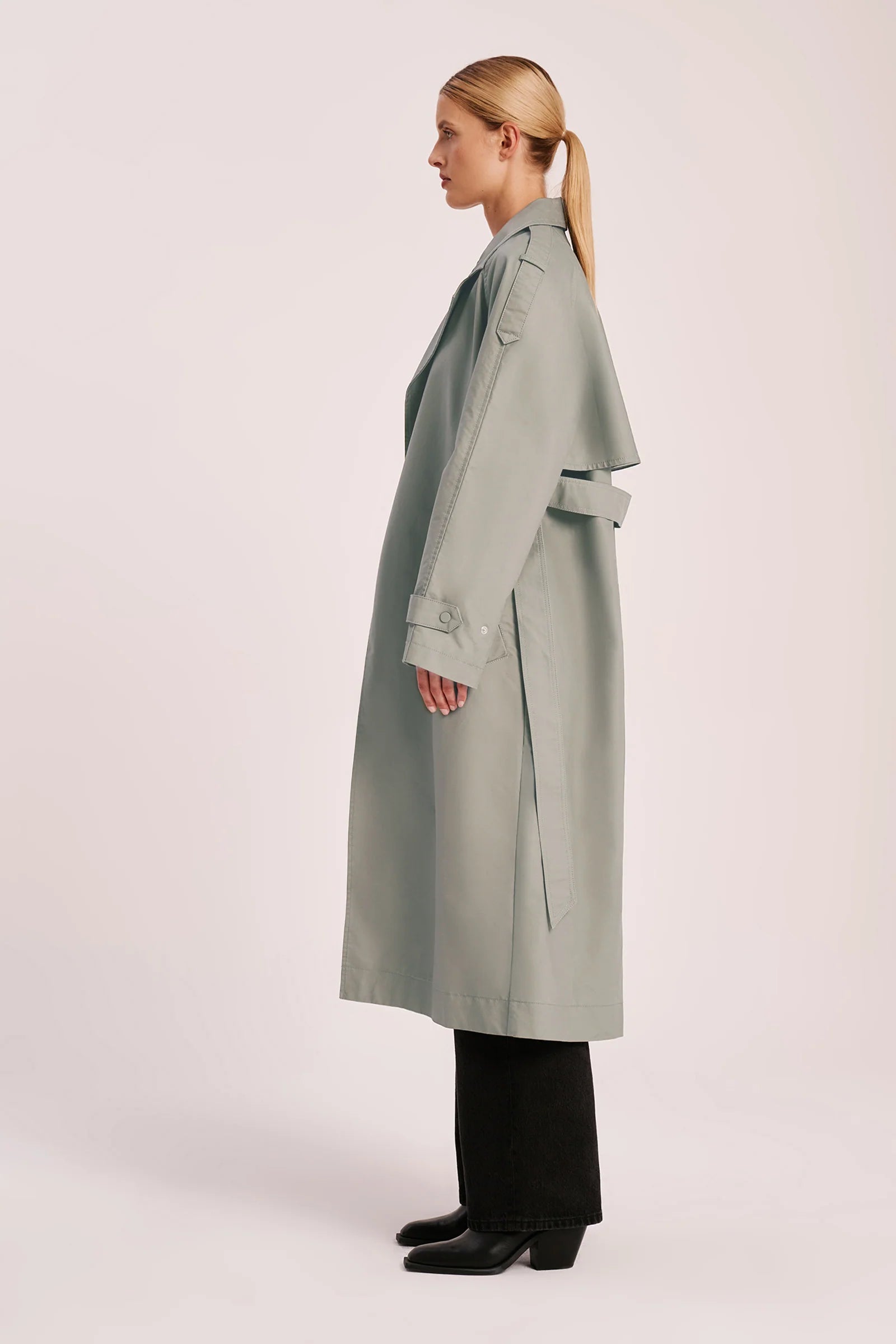Nude Lucy | Frieda Trench - Pewter
