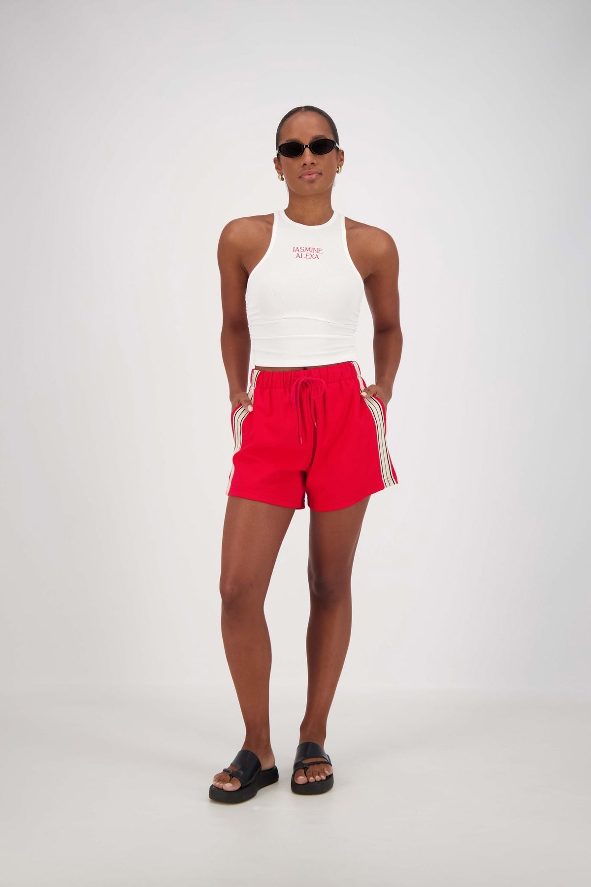 Jasmine Alexa | Panarea Shorts Red