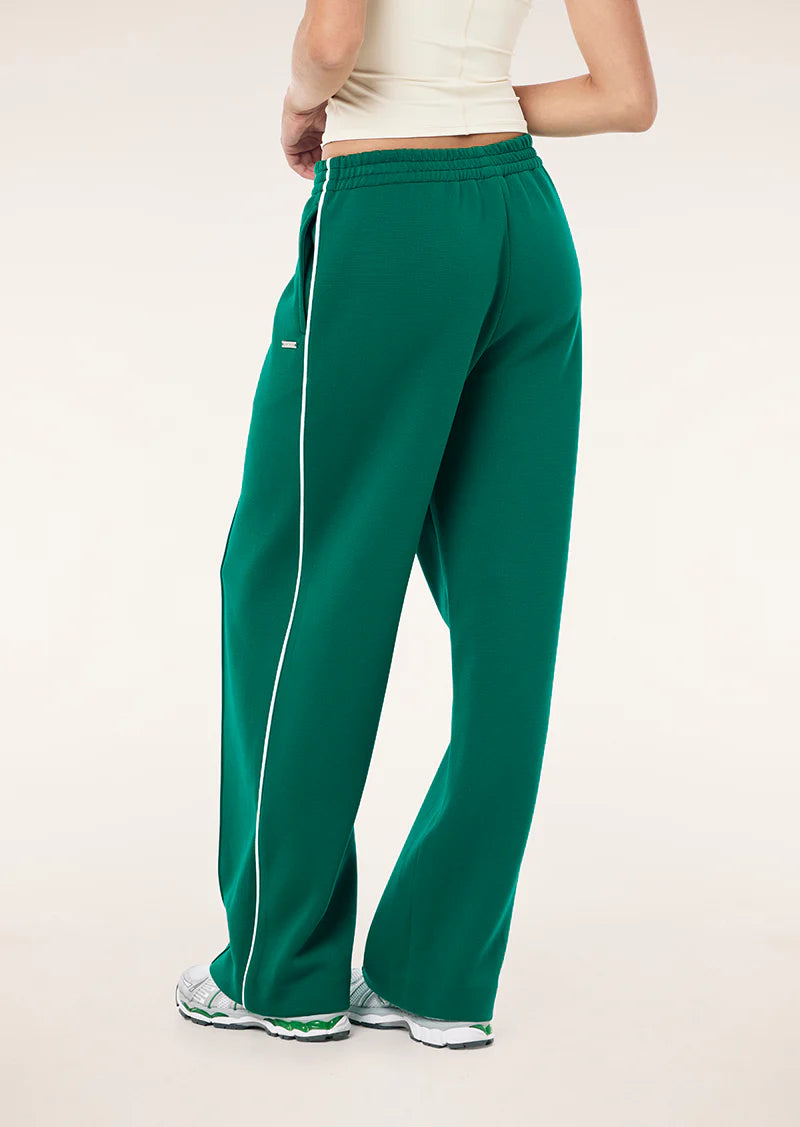 PE Nation | Triumph Pant - College Green
