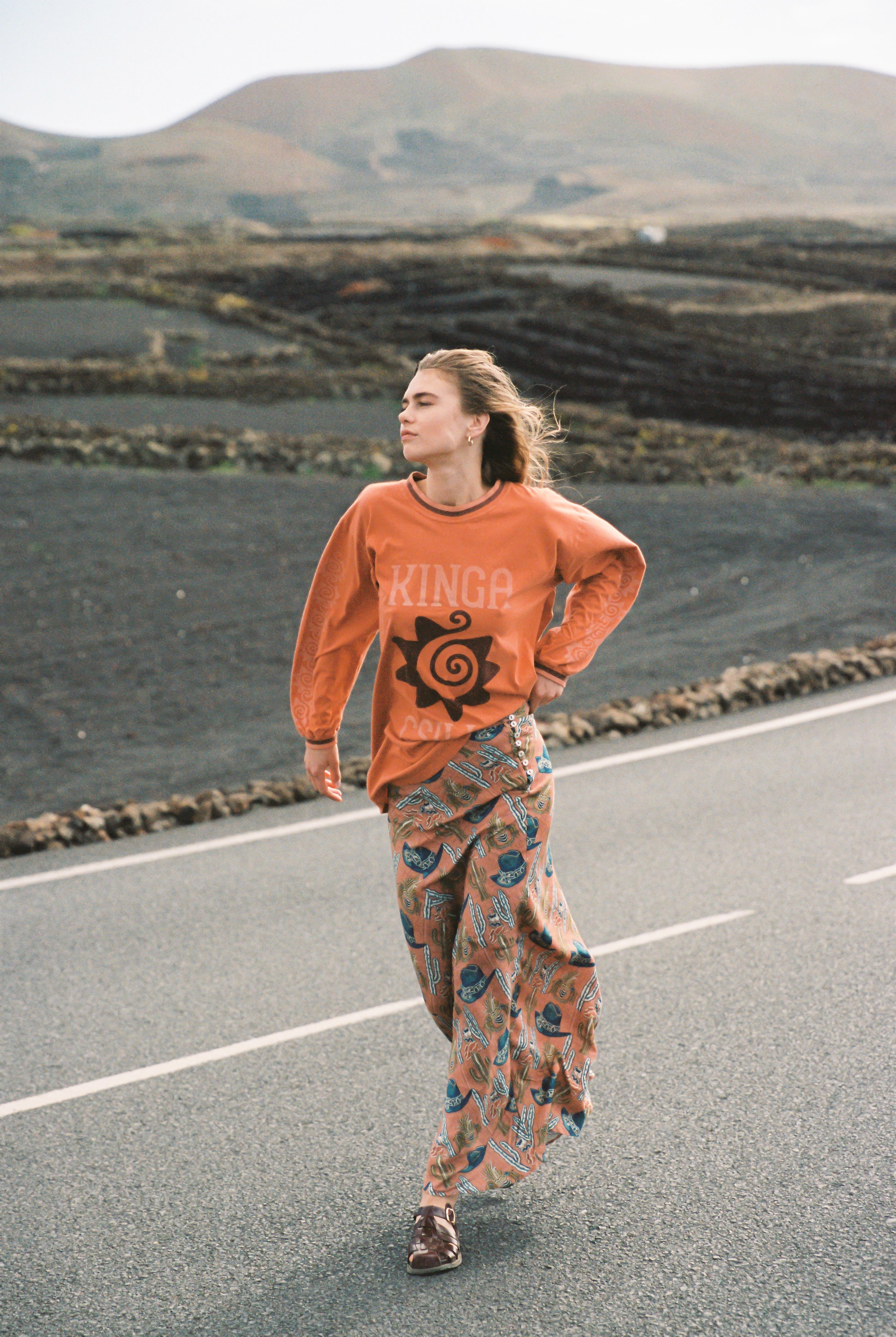 Kinga Csilla | Agave Roses Tee