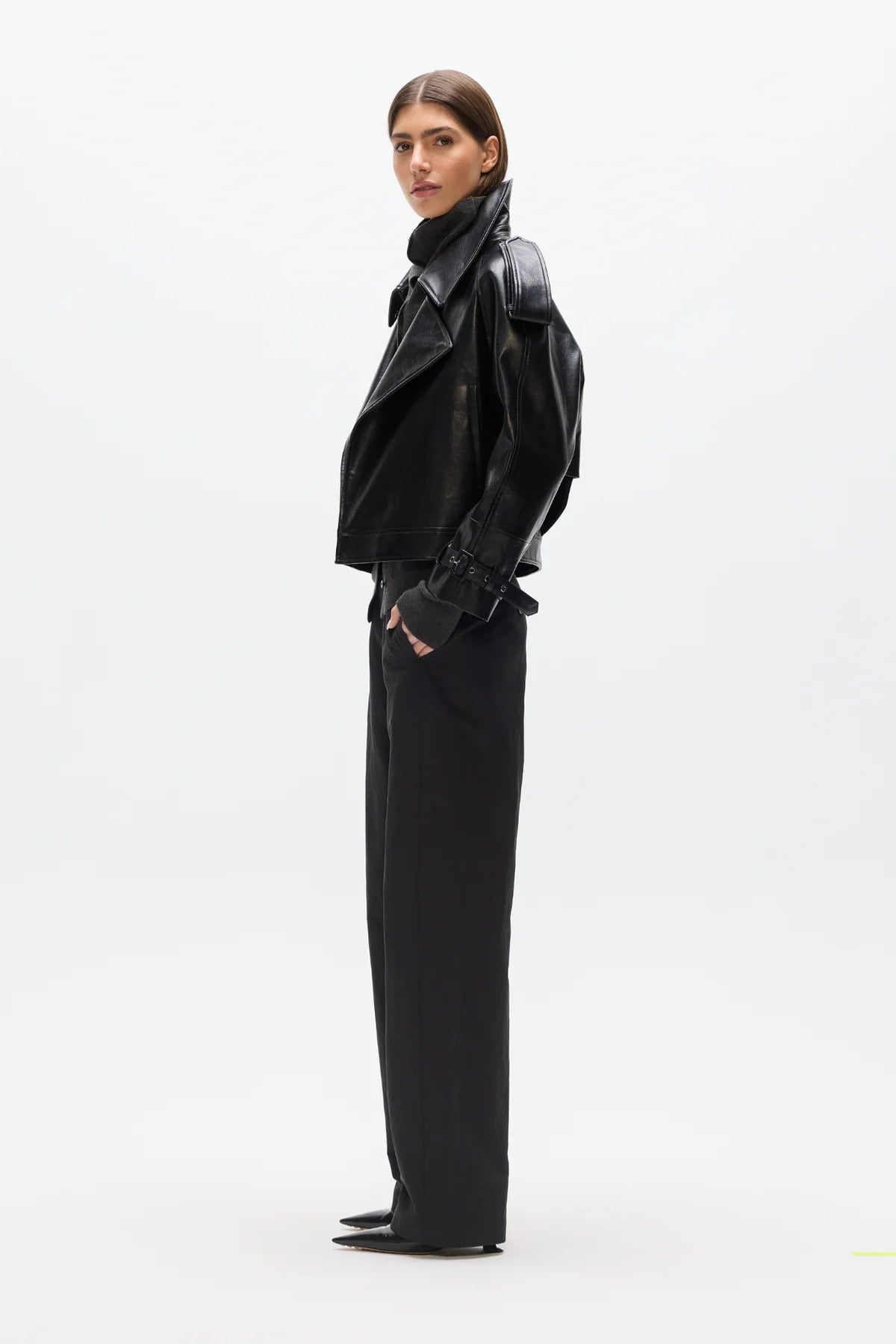 Bayse Brand | Knox Bomber - Black