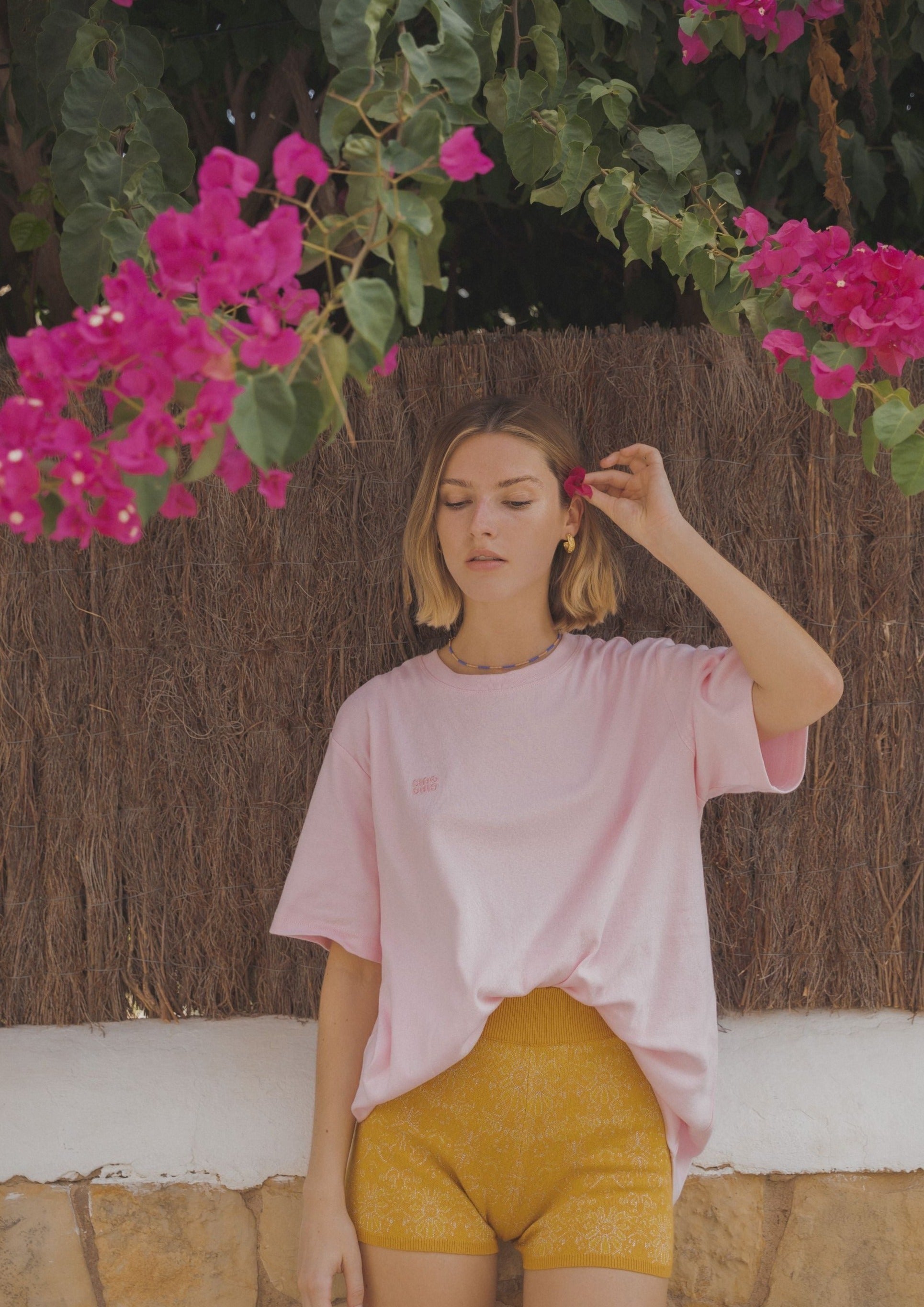 Ciao Ciao Vacation | Low Key Logo Tee - Pink
