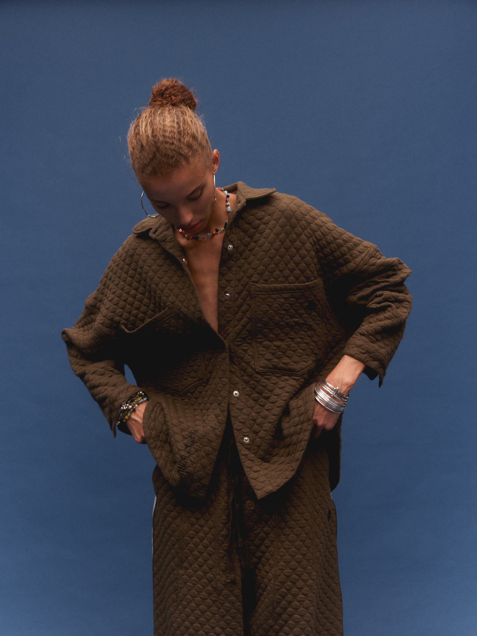 Kinga Csilla Sabbia Quilted Double Pocket Shirt in dark brown — worn open as a layer over tee, Domenica Collection