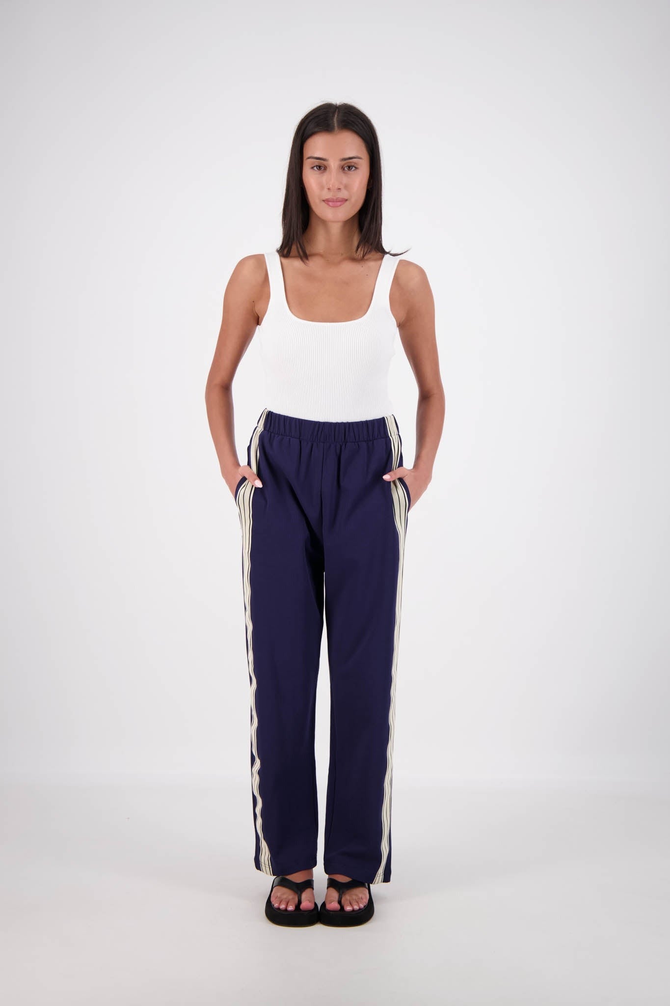 Jasmine Alexa | Panarea Trackpant Navy