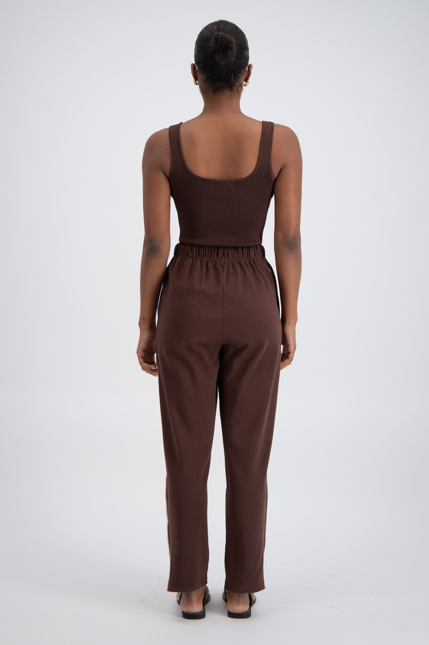Jasmine Alexa | Panarea Trackpant Brown