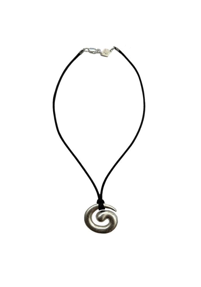 Silver swirl necklace discount
