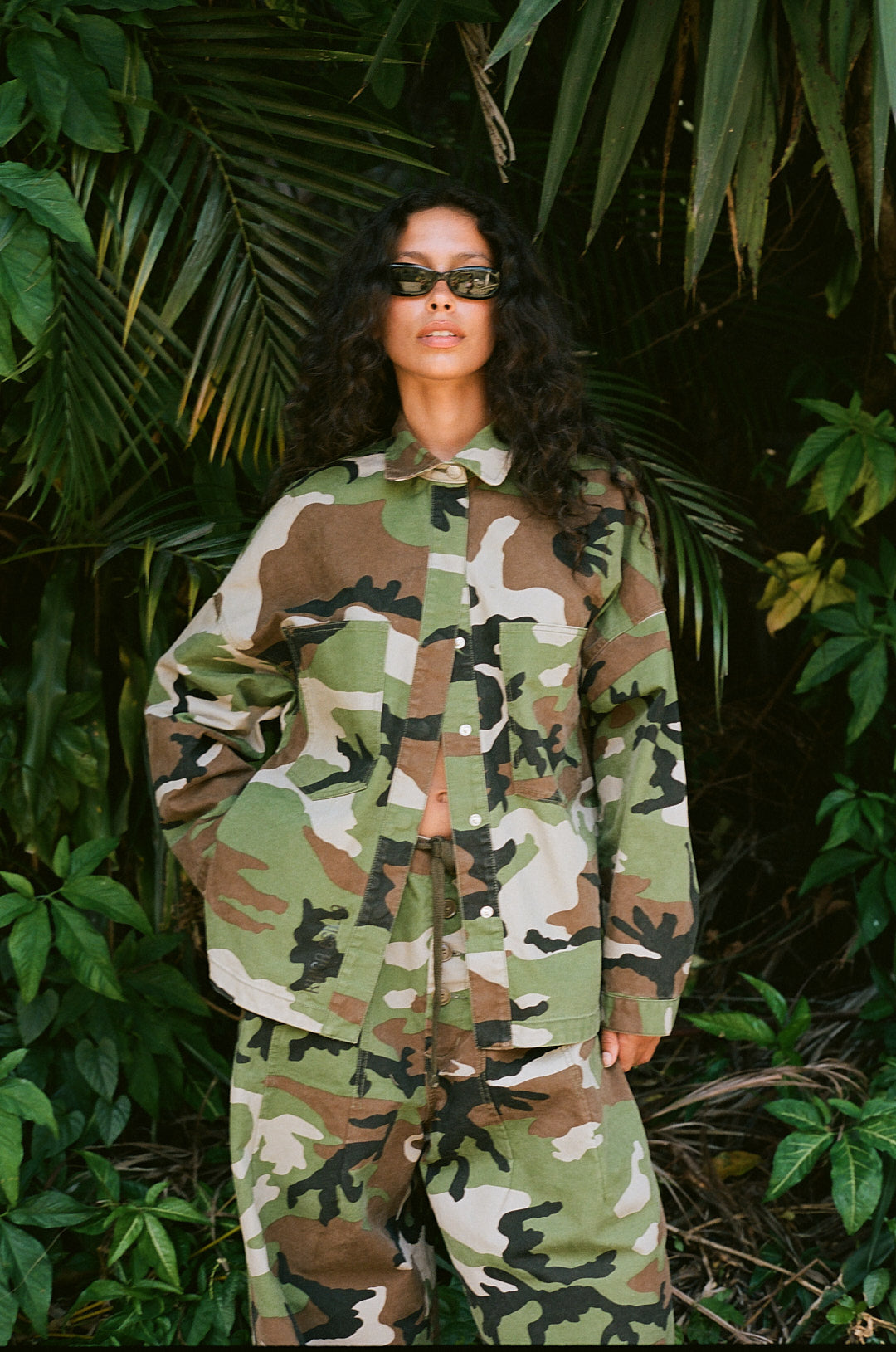Kinga Csilla | Camuffare Cin Shirt