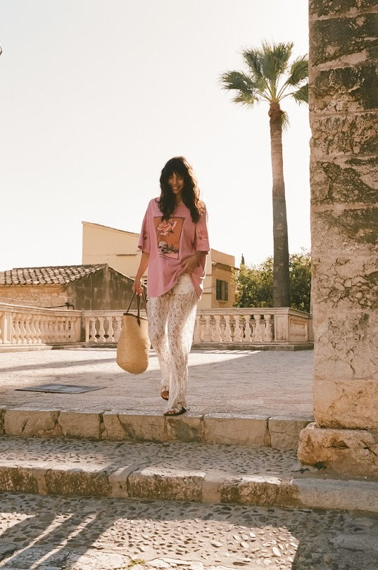 Kinga Csilla | KC Desert Rose Tee