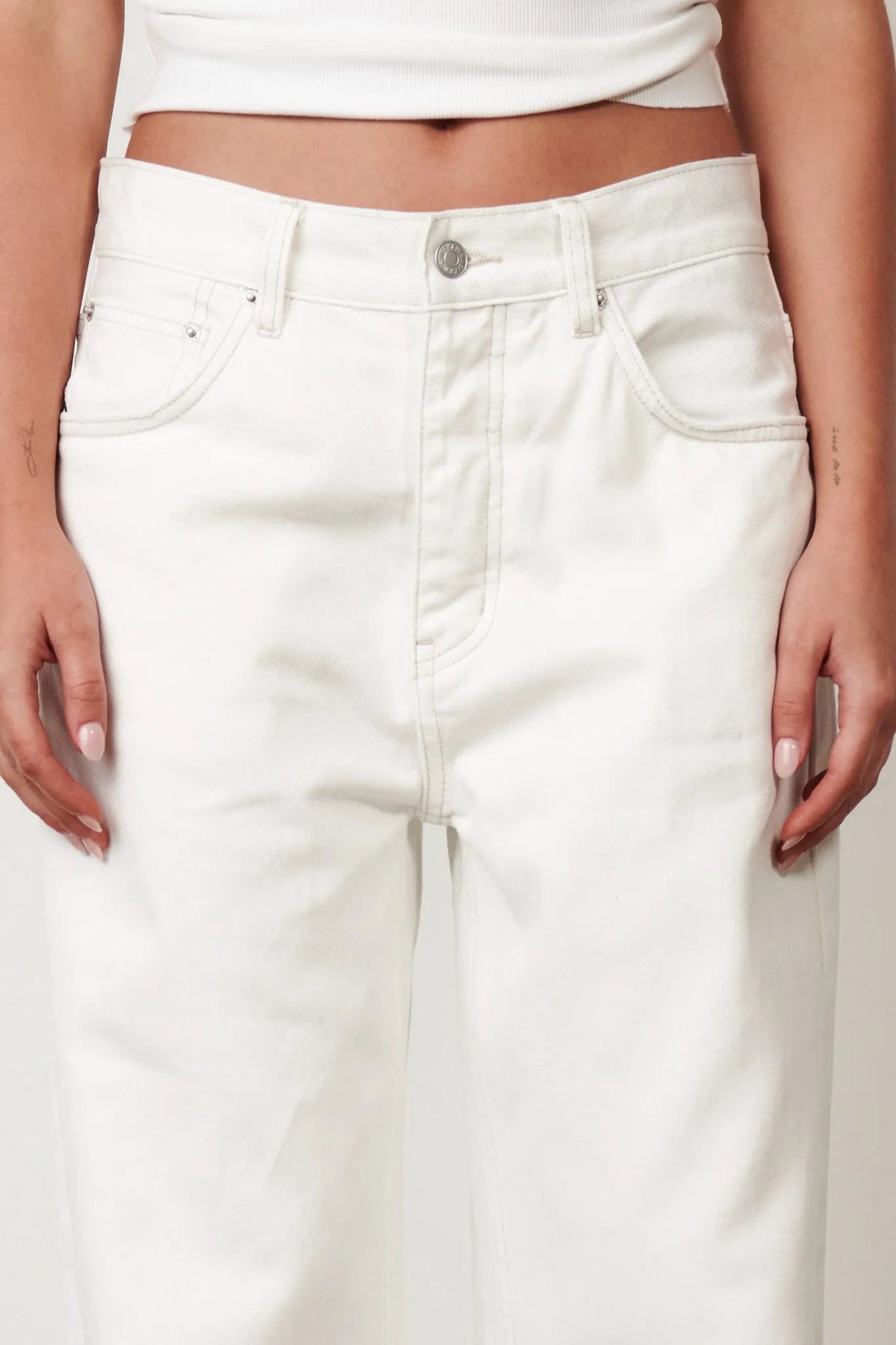 Bayse Brand | Perry Denim - Geisha White