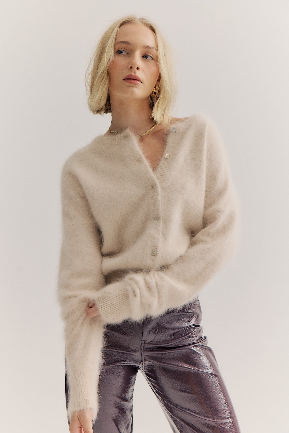 World Of Nomads | Frankie Cashmere Crew Neck Cardigan - Oatmeal