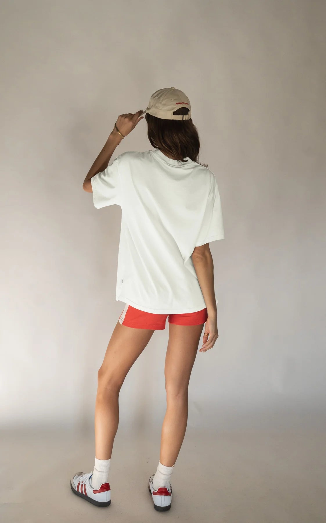 Araminta James | Vacance Tee Snow