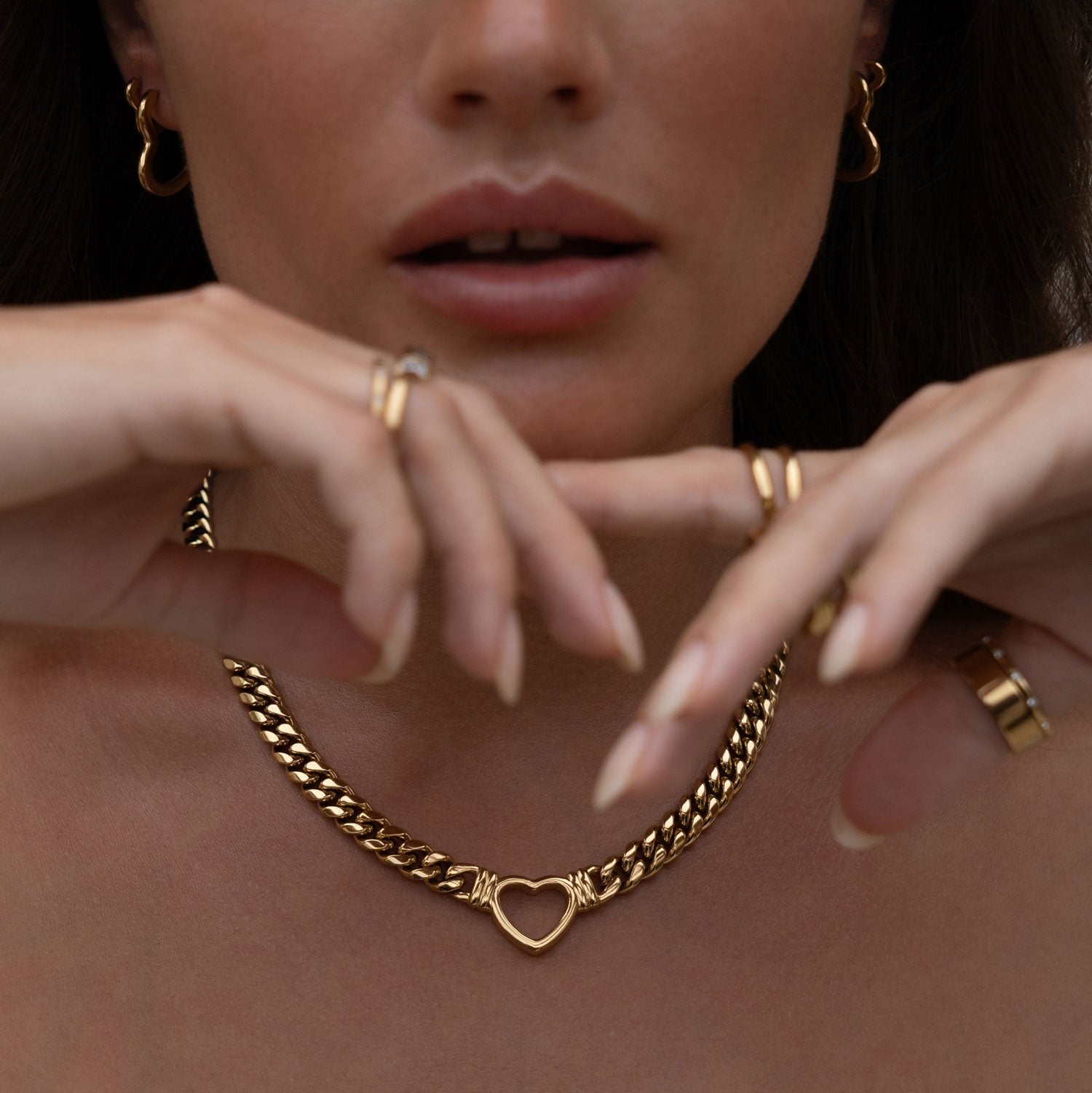 Arms Of Eve | Valentine Necklace - Gold