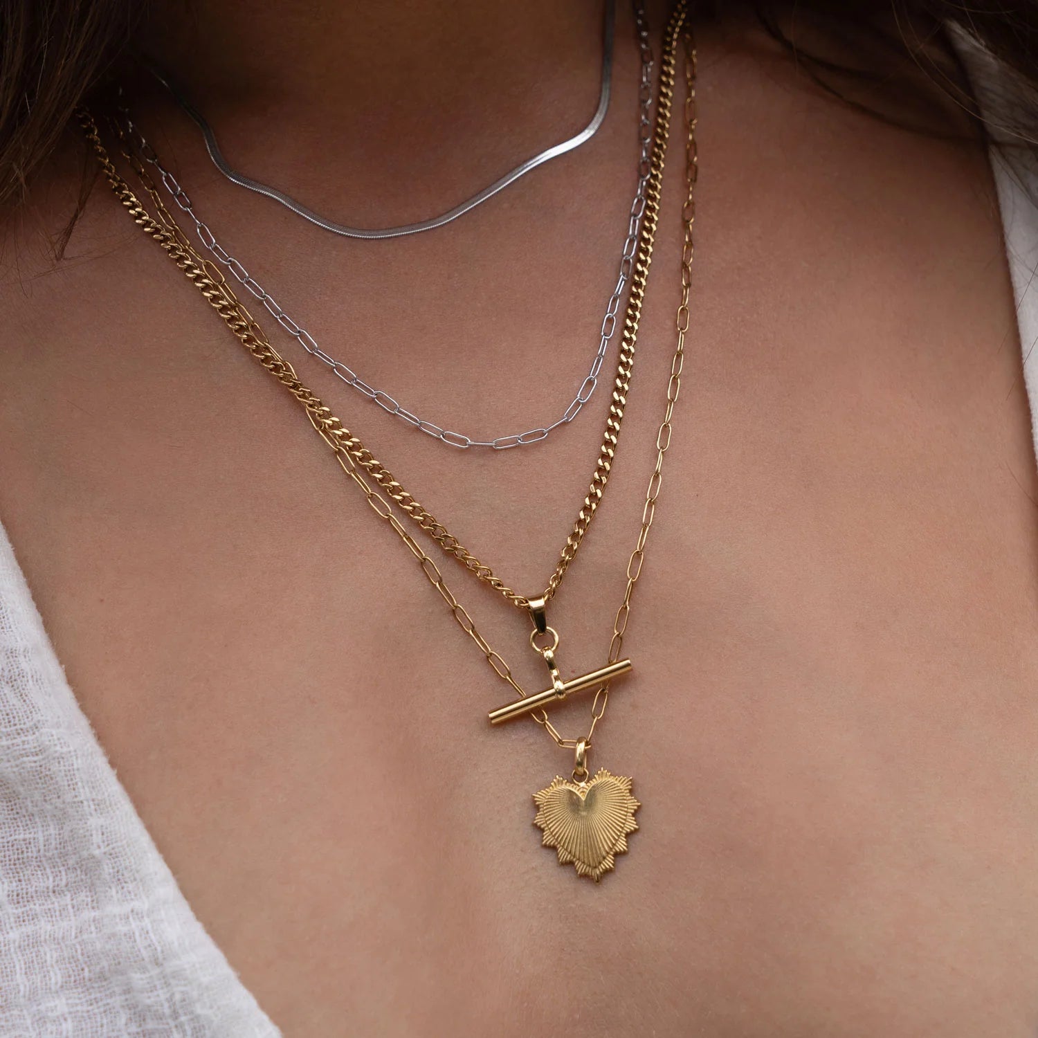 Arms Of Eve | Queen Of Hearts Gold Necklace