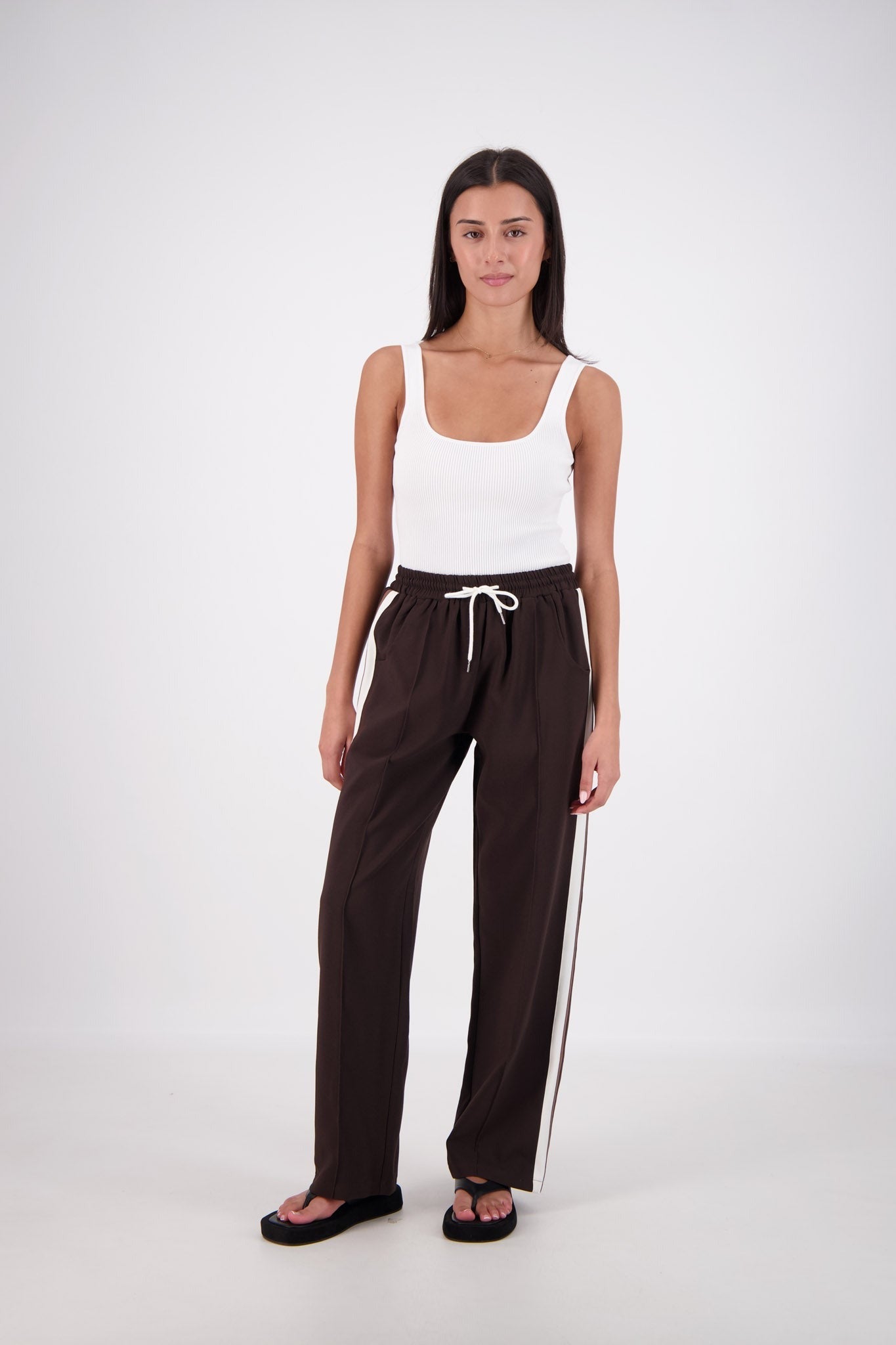 Jasmine Alexa | Cassis Trouser Dark Brown