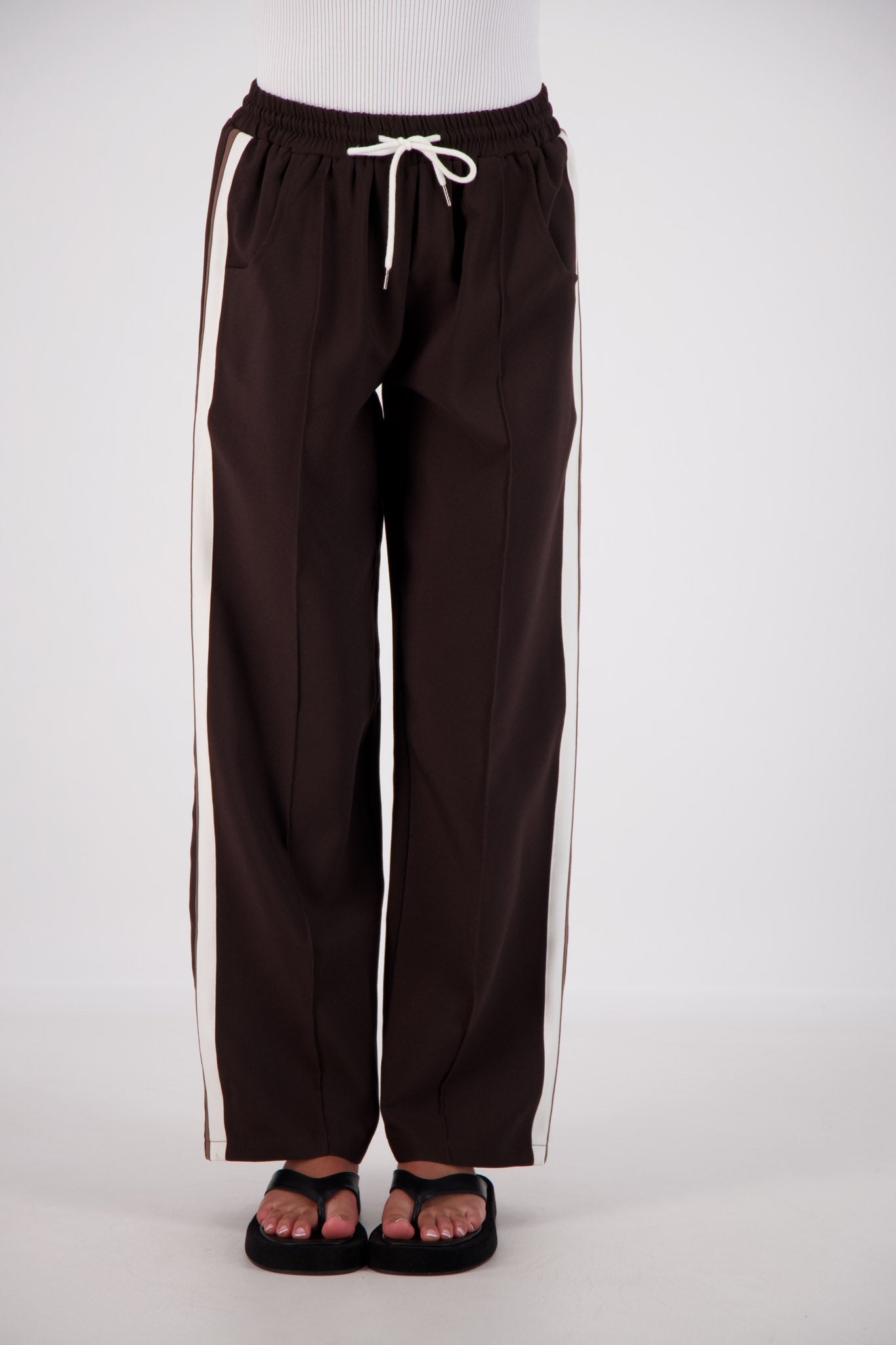 Jasmine Alexa | Cassis Trouser Dark Brown