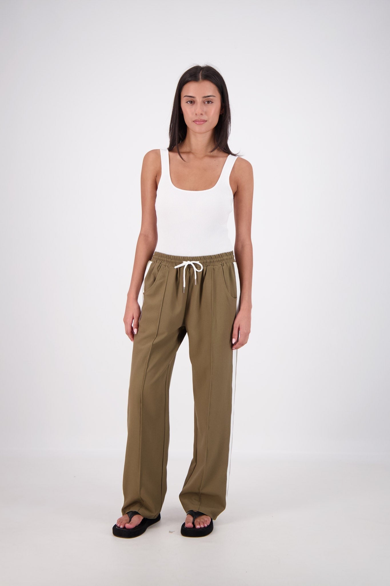 Jasmine Alexa | Cassis Trouser Olive
