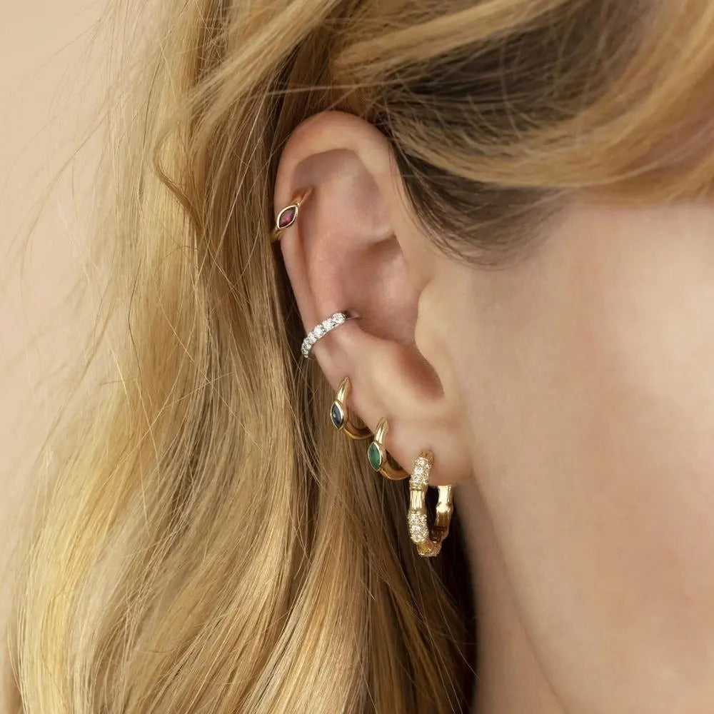 R&T | Abigail Huggie Earrings - Green