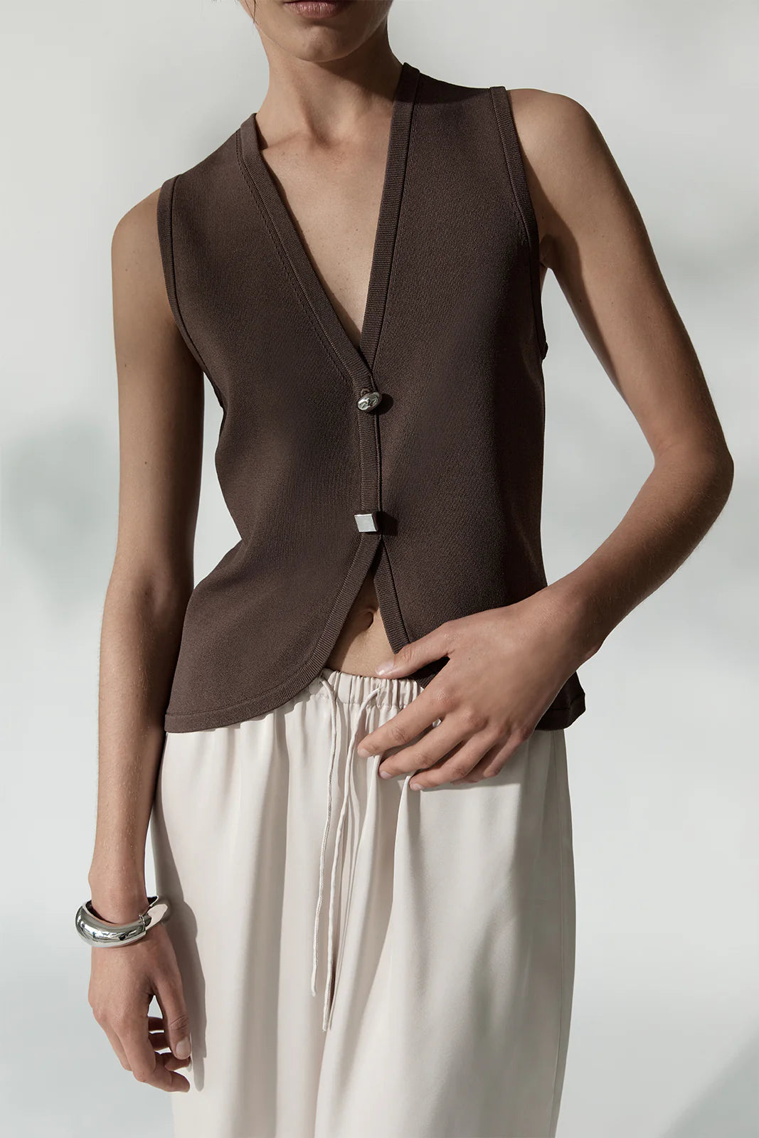 Elka Collective | Lana Knit Vest - Chocolate