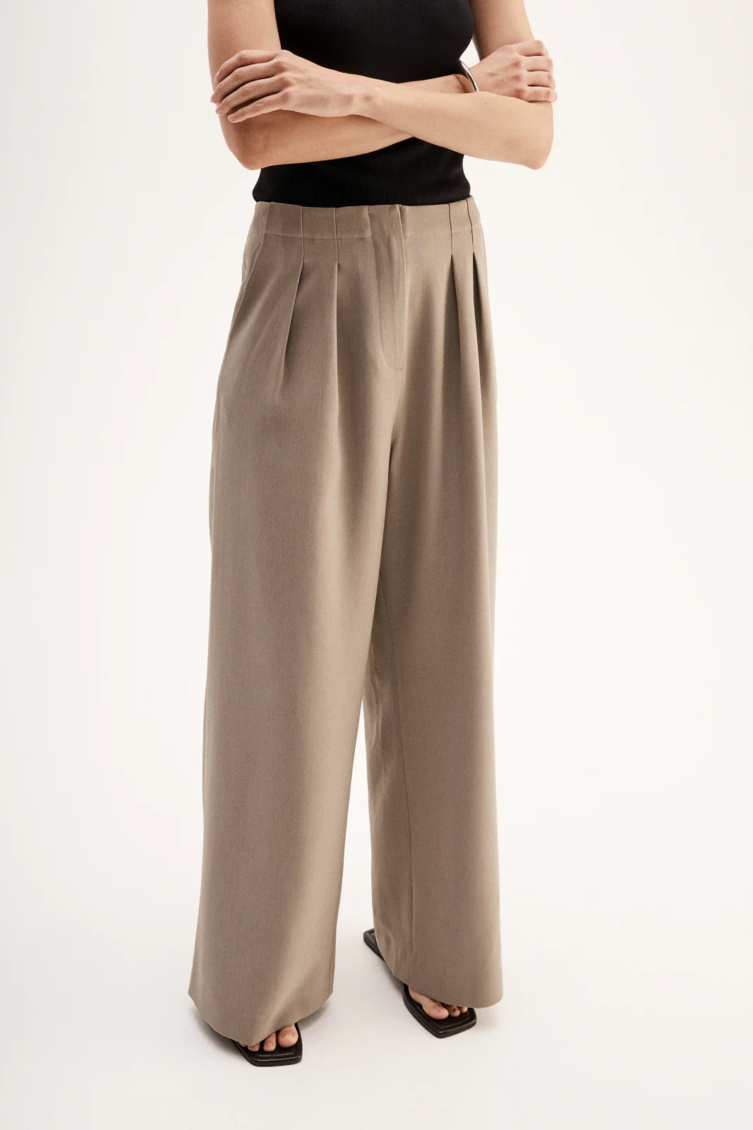 Elka Collective | Lora Pant - Taupe