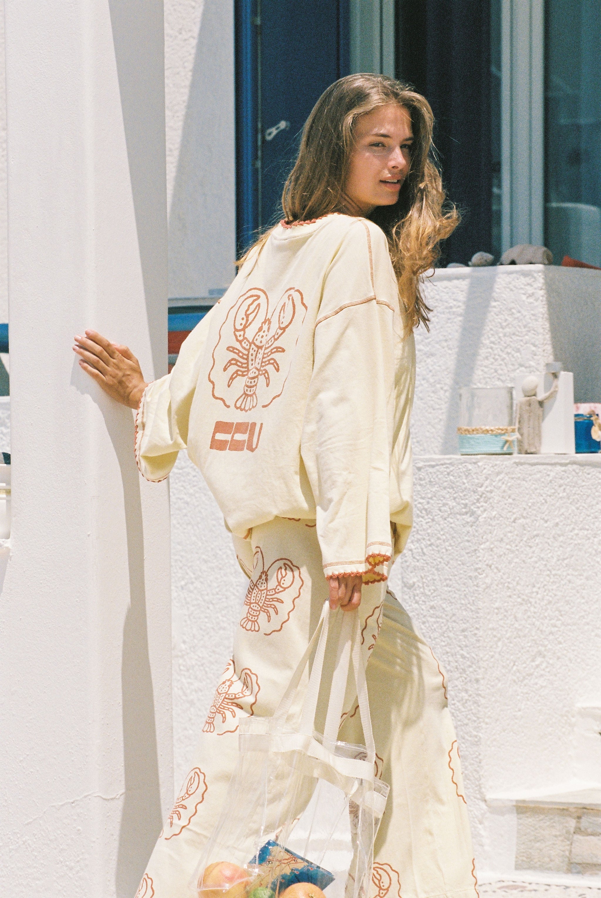 Ciao Ciao Vacation | Lita Lobster Ace LS Tee