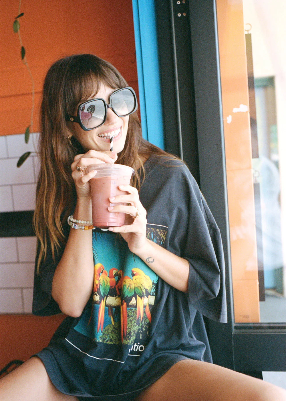 Ciao Ciao Vacation | Parrot Box Tee