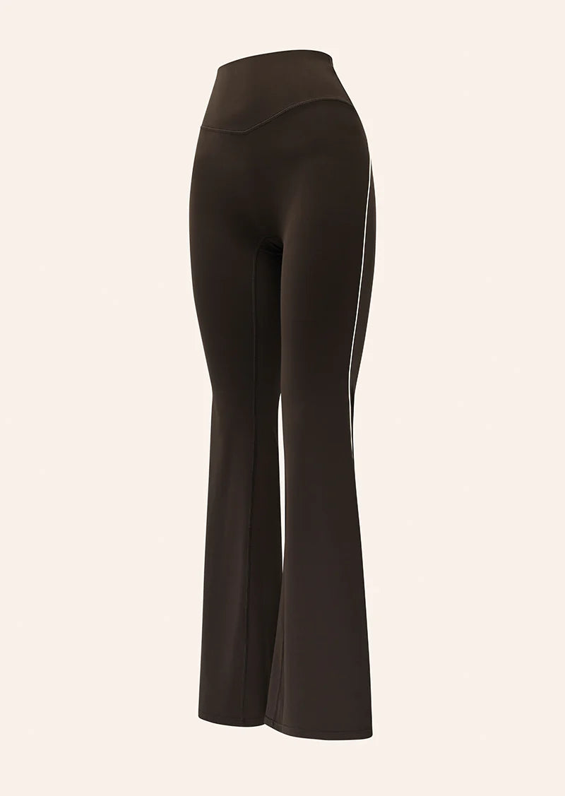 PE Nation | Preview Piping Legging - Coffee