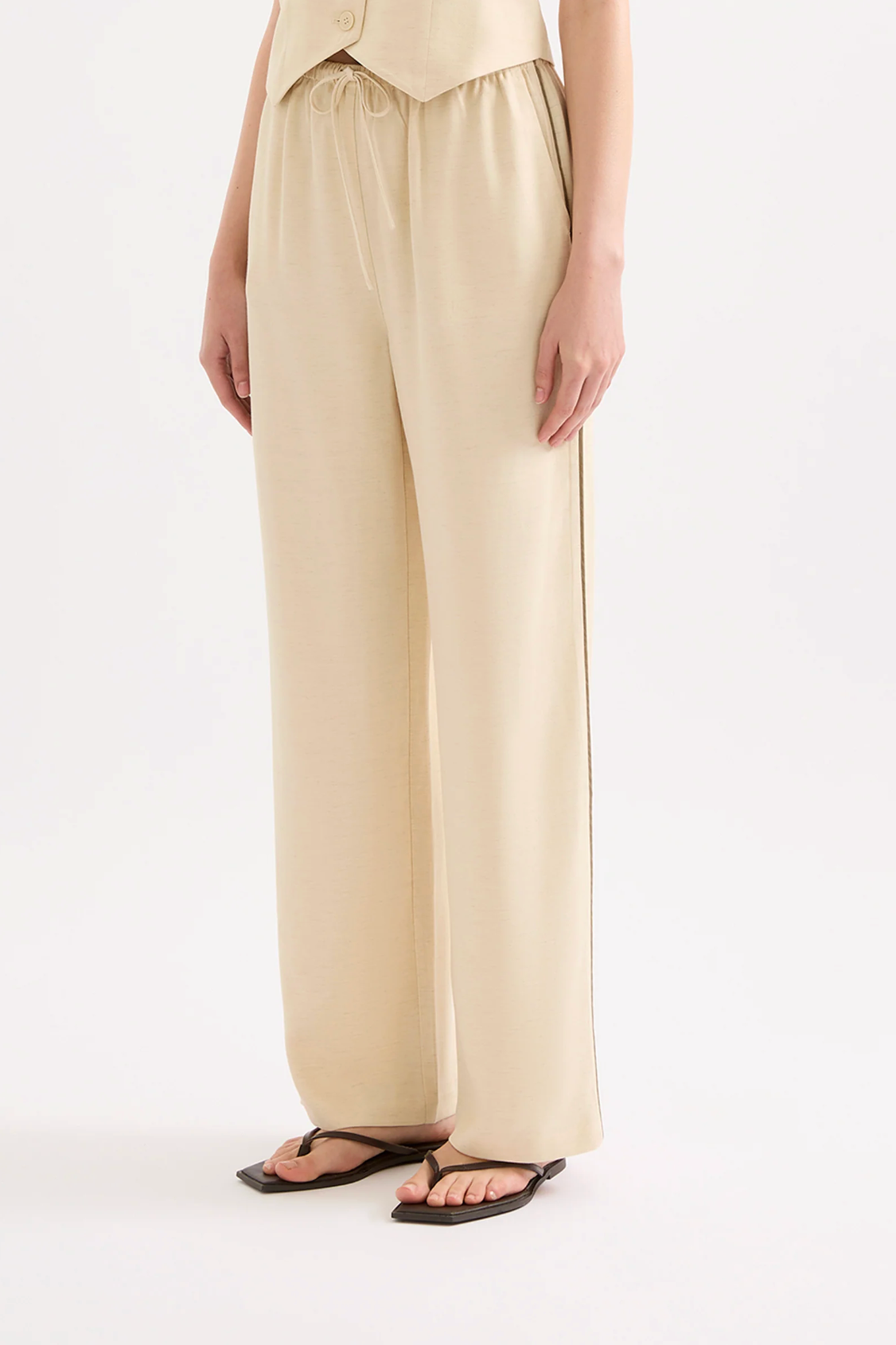 Nude Lucy | Garcia Pant