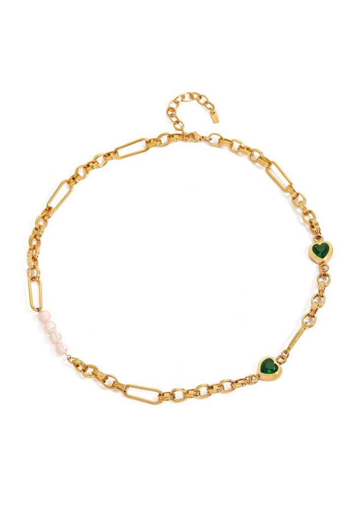 R&T | Orla Emerald Heart Necklace