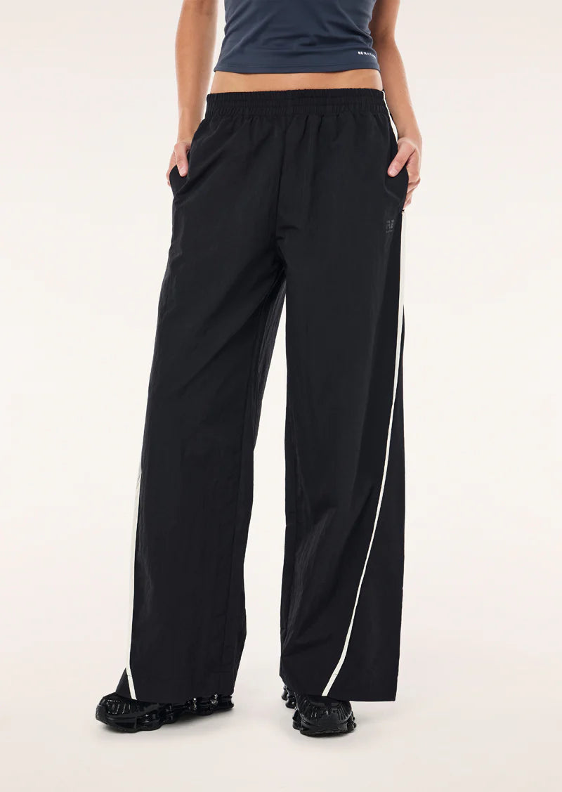 PE Nation | Velocity Pant - Black/Whisper White