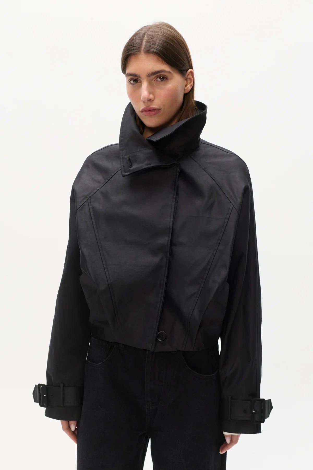 Bayse Brand | Koa Cropped Coat - Black