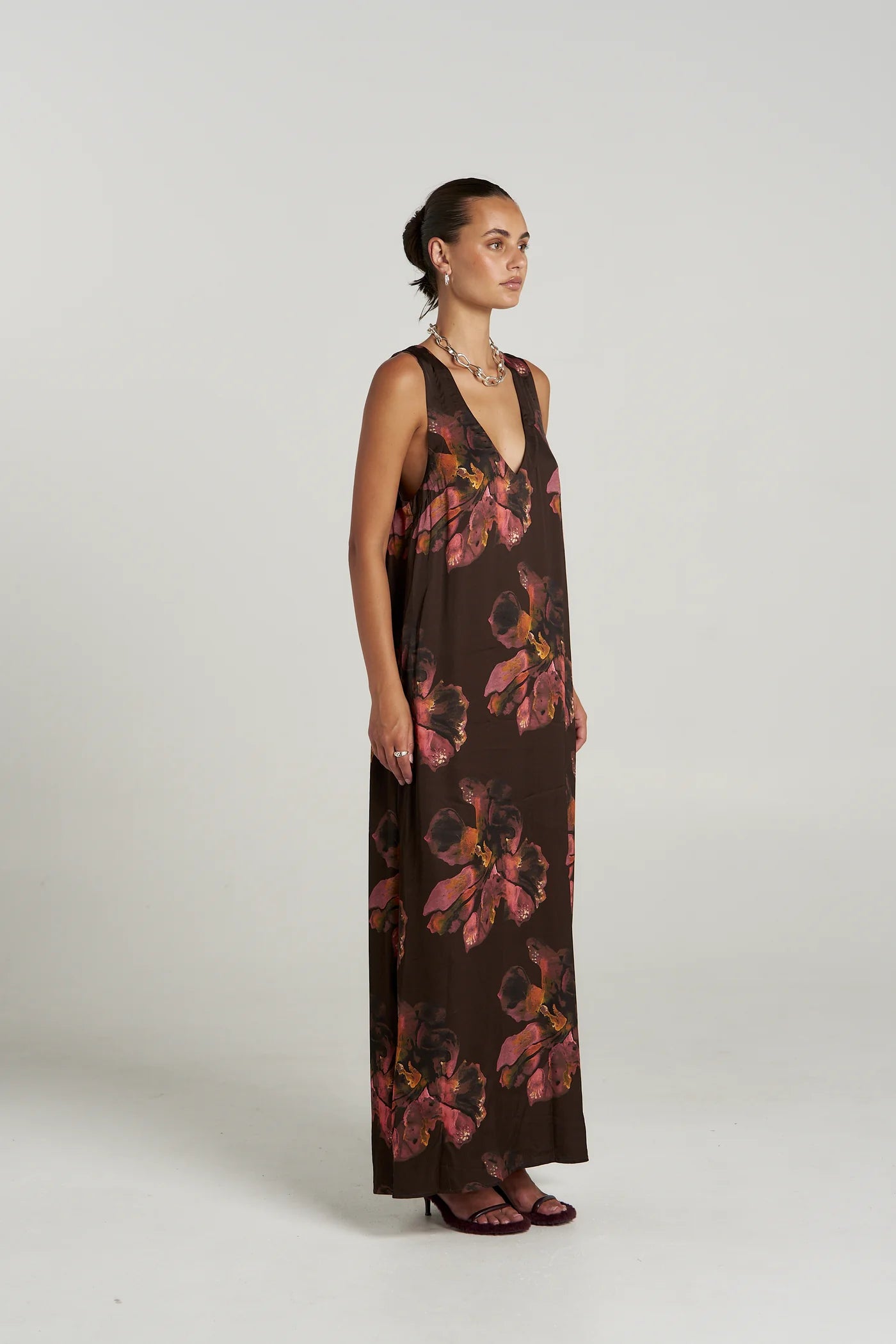 Summi Summi | V Neck Maxi - Chocolate Petals