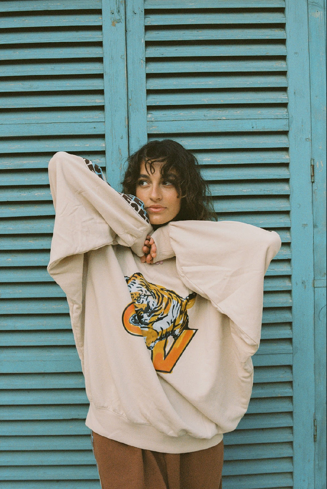 Ciao Ciao Vacation | Vintage Sports Tiger Jumper