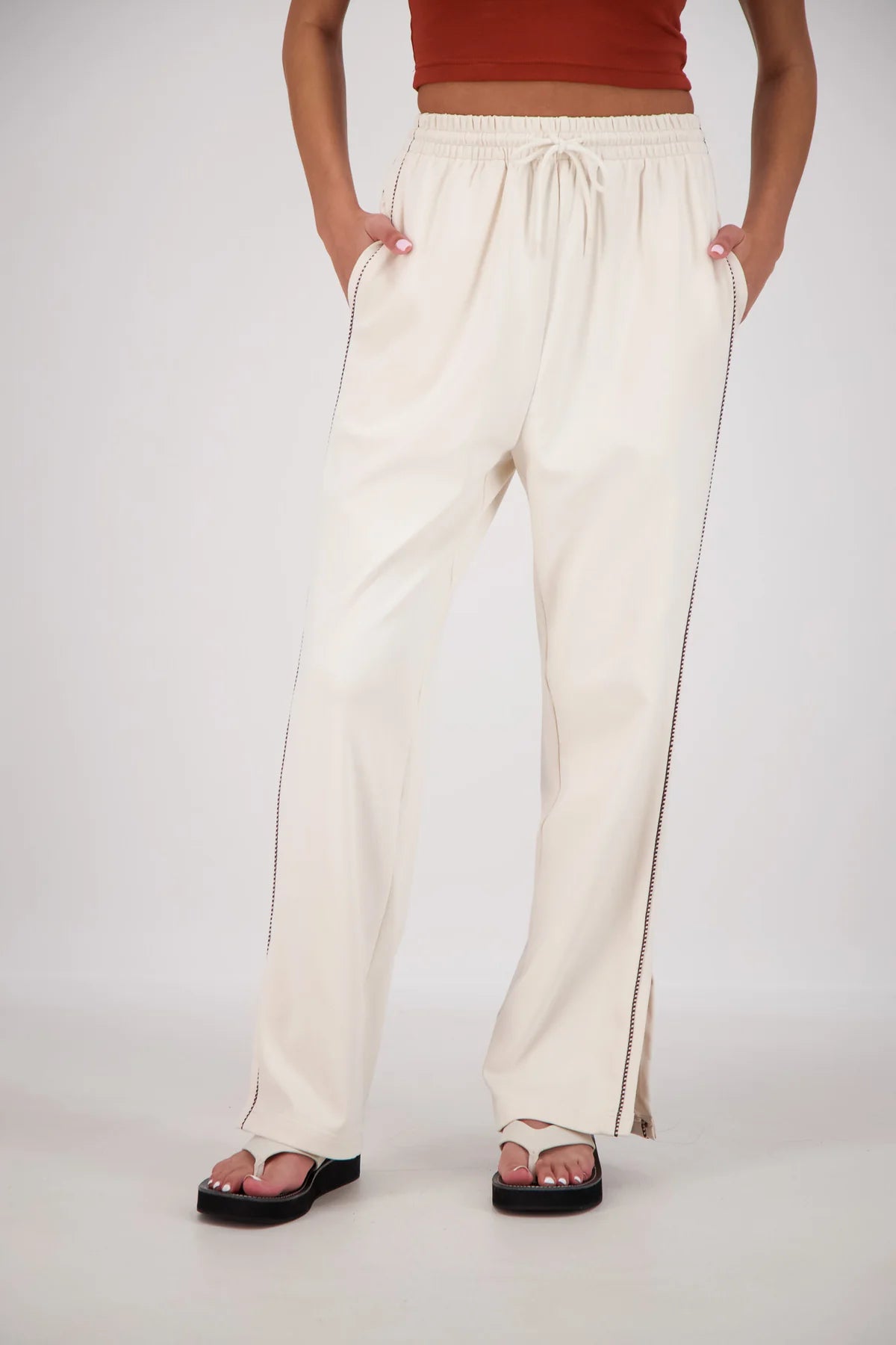 Jasmine Alexa | Manarola Trackpant Oatmeal