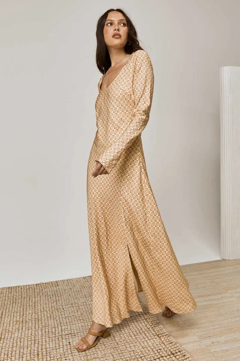 Mon Renn | Monikh Long Sleeve Dress